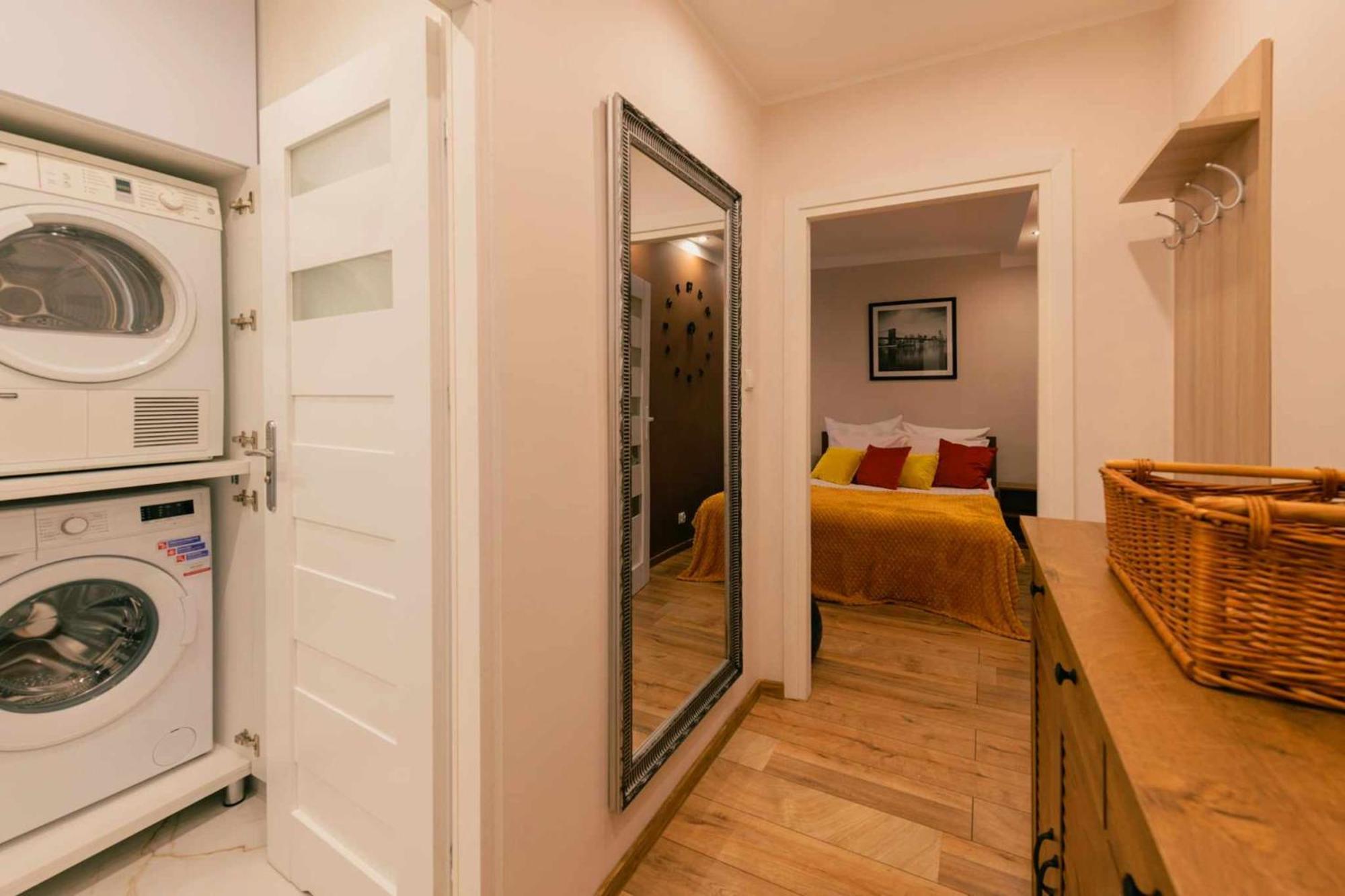 Apartament Pod 13 Bielsko-Biała Dış mekan fotoğraf