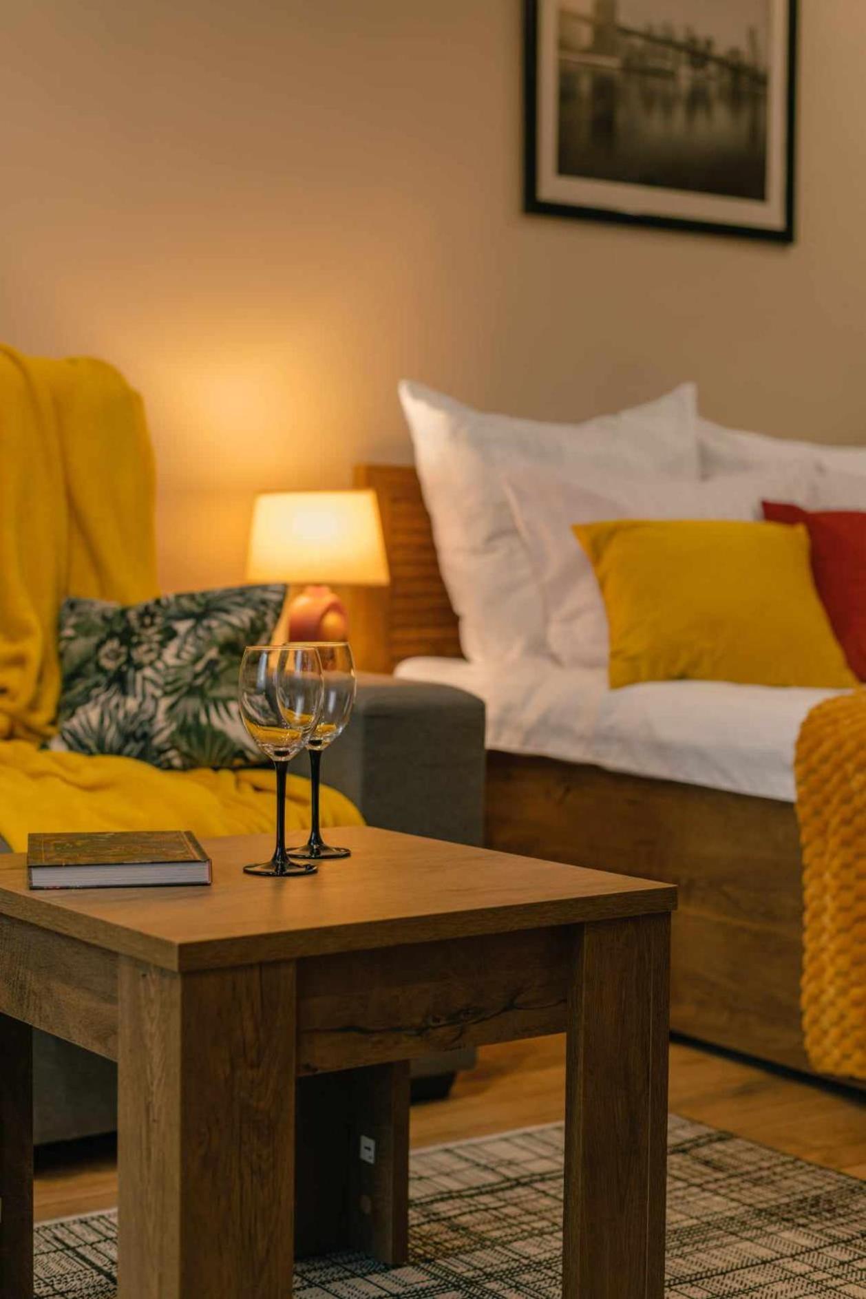 Apartament Pod 13 Bielsko-Biała Dış mekan fotoğraf